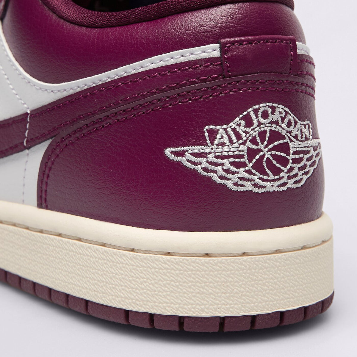 AJ 1 Low Women's - Burgundy