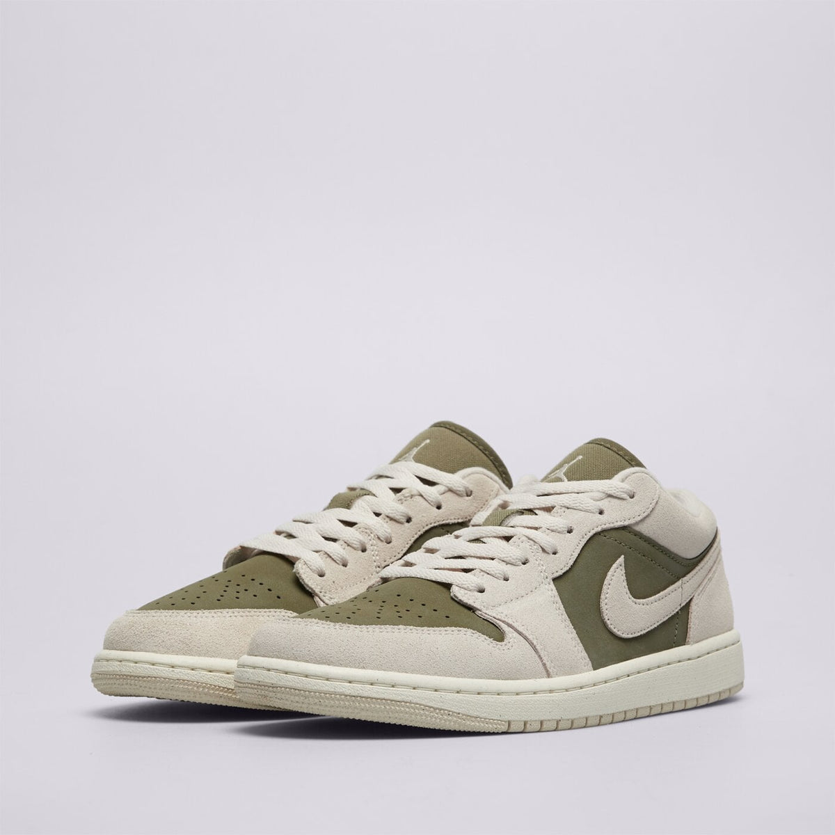 AJ 1 Low SE - Grey