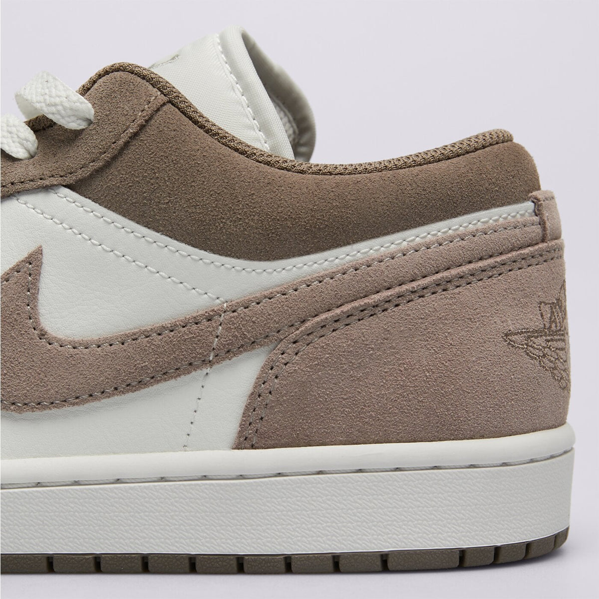 AJ 1 Low - Tan