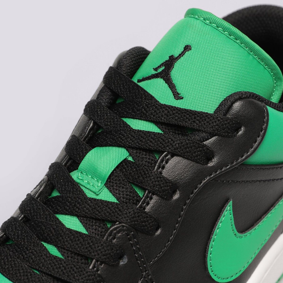 AJ 1 Low - Green 553558-065
