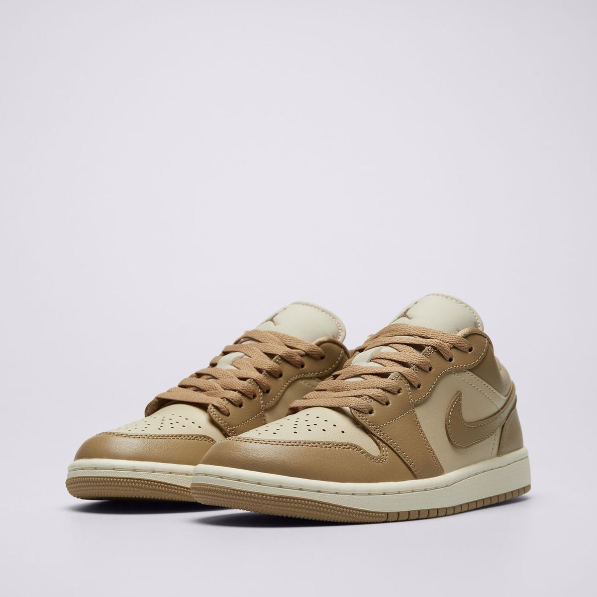 AJ 1 Low Women's - Tan DC0774-203