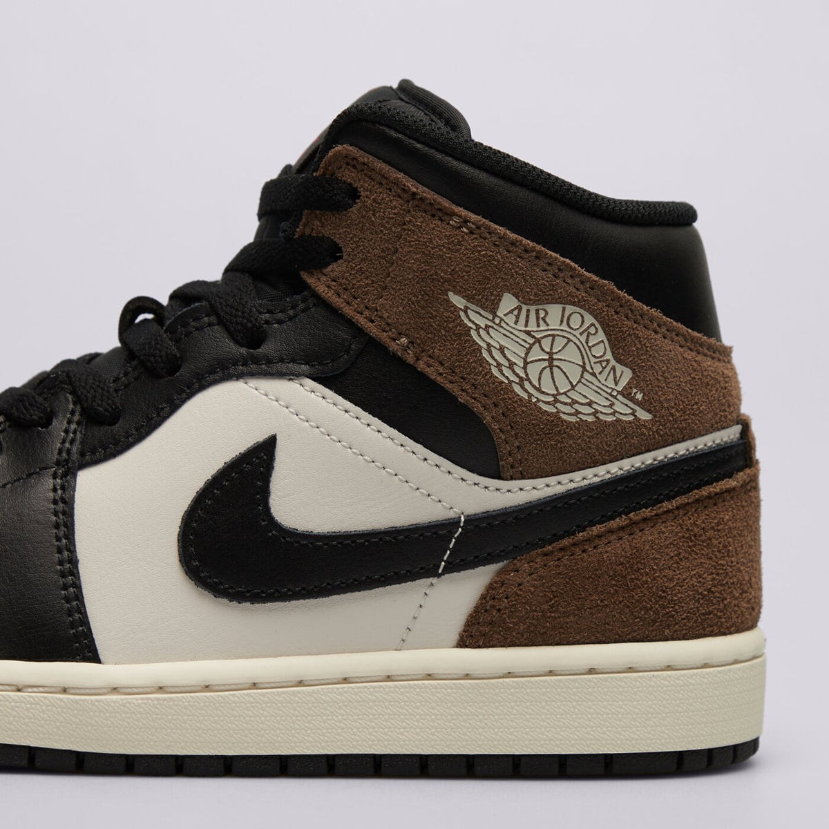 AJ 1 Mid - Brown DQ8426-007