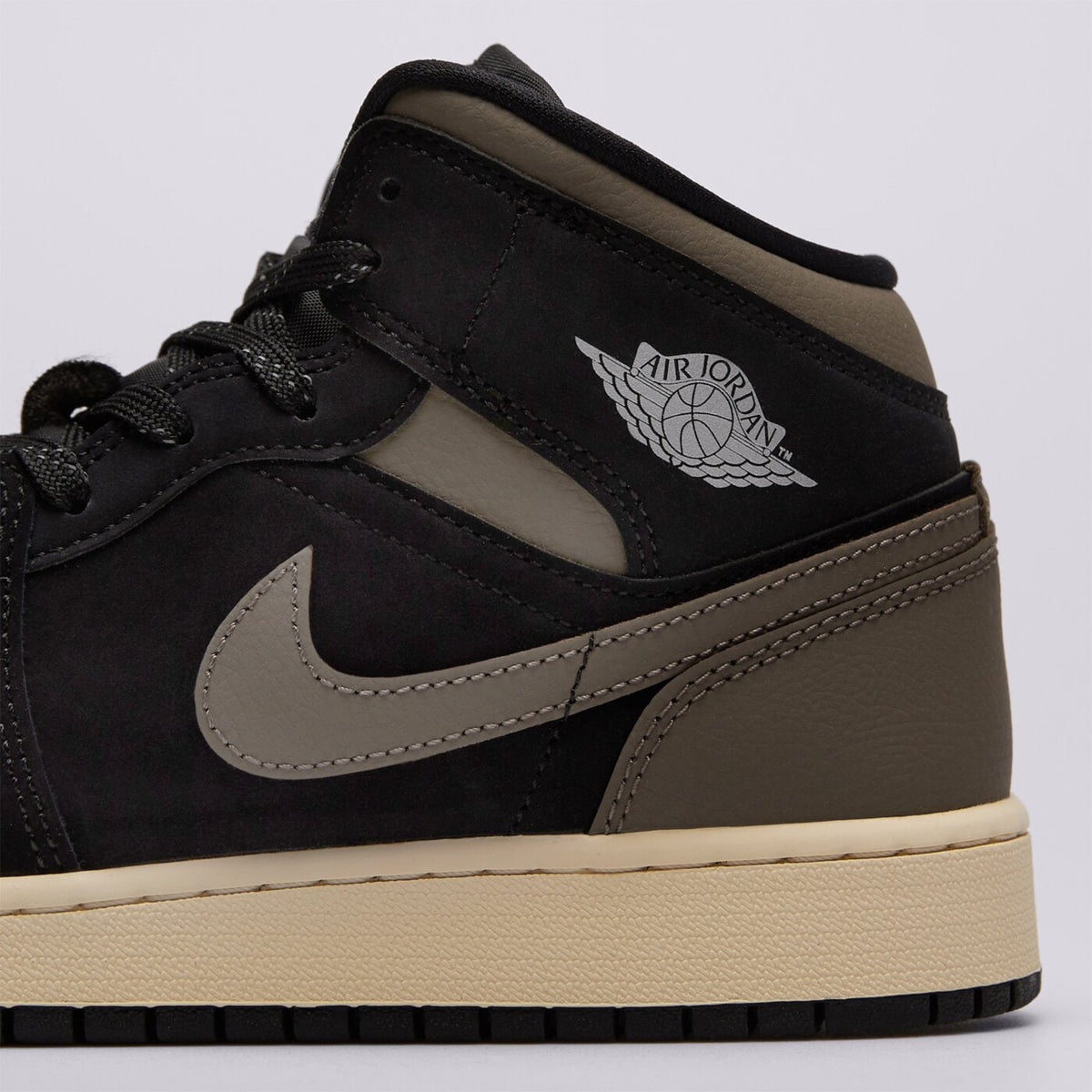 AJ 1 Mid GS - Brown IB7053-002