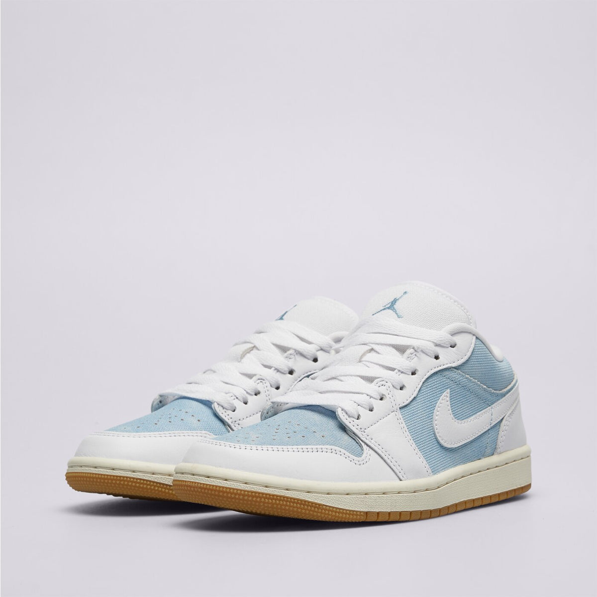 AJ 1 Low SE Women's - White HQ2004-400