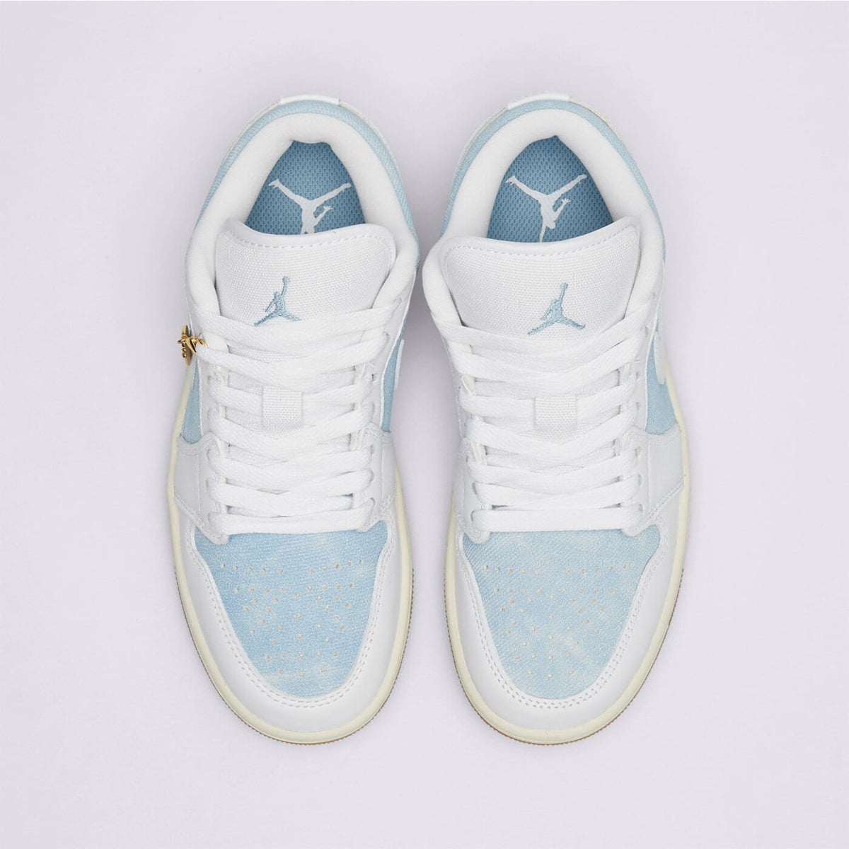 AJ 1 Low SE Women's - White HQ2004-400