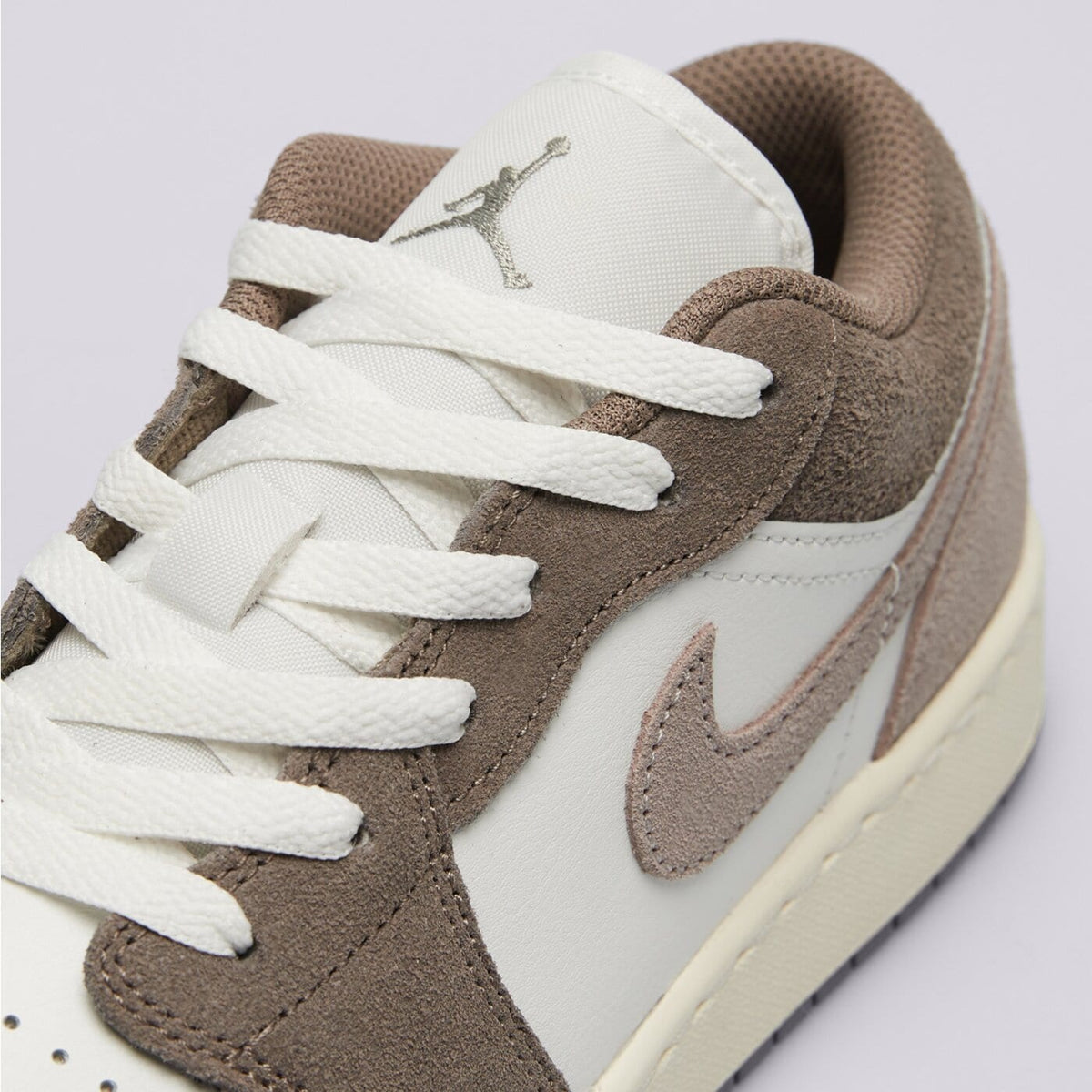 AJ 1 Low GS - White 553560-026