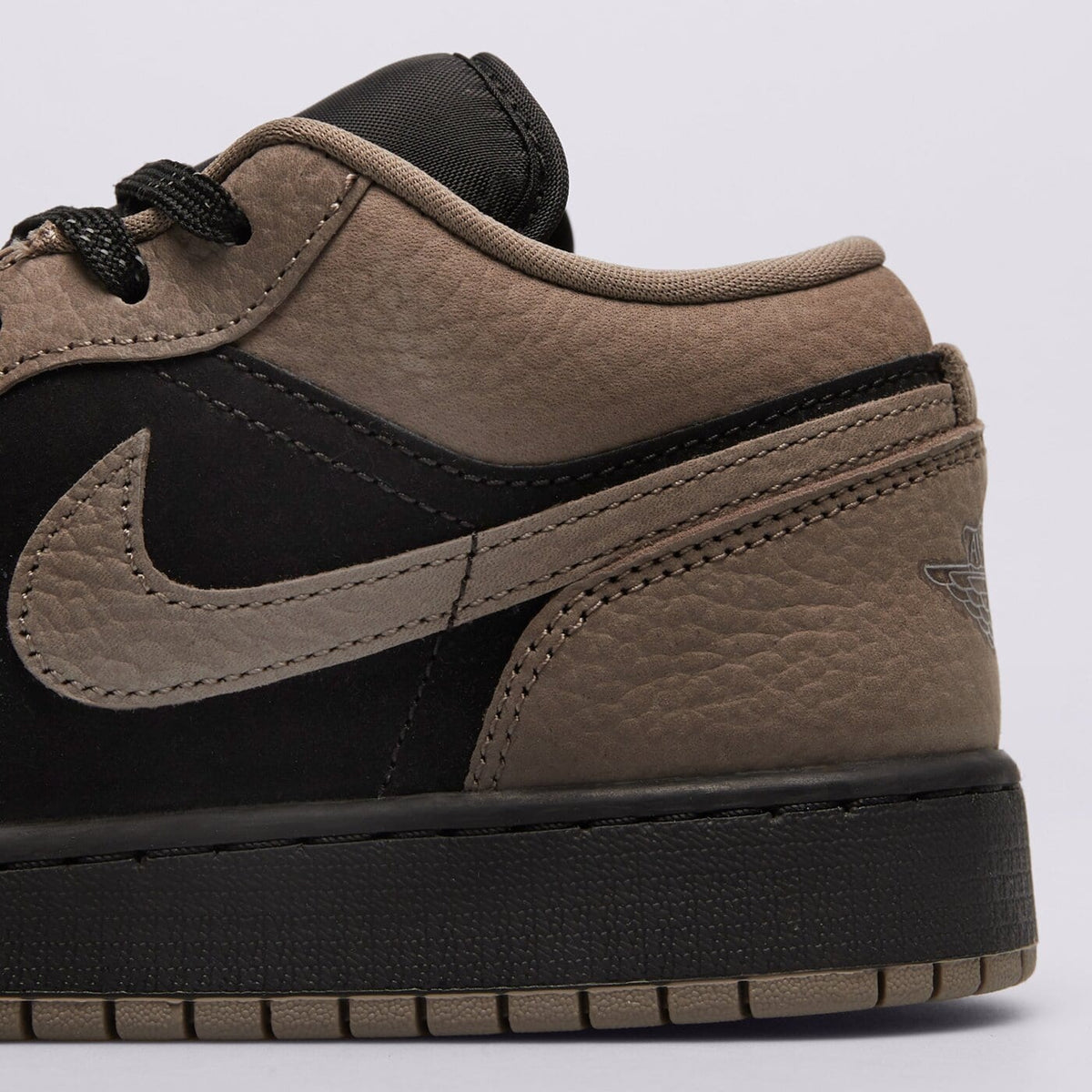 AJ 1 Low GS - Brown IB7111-005