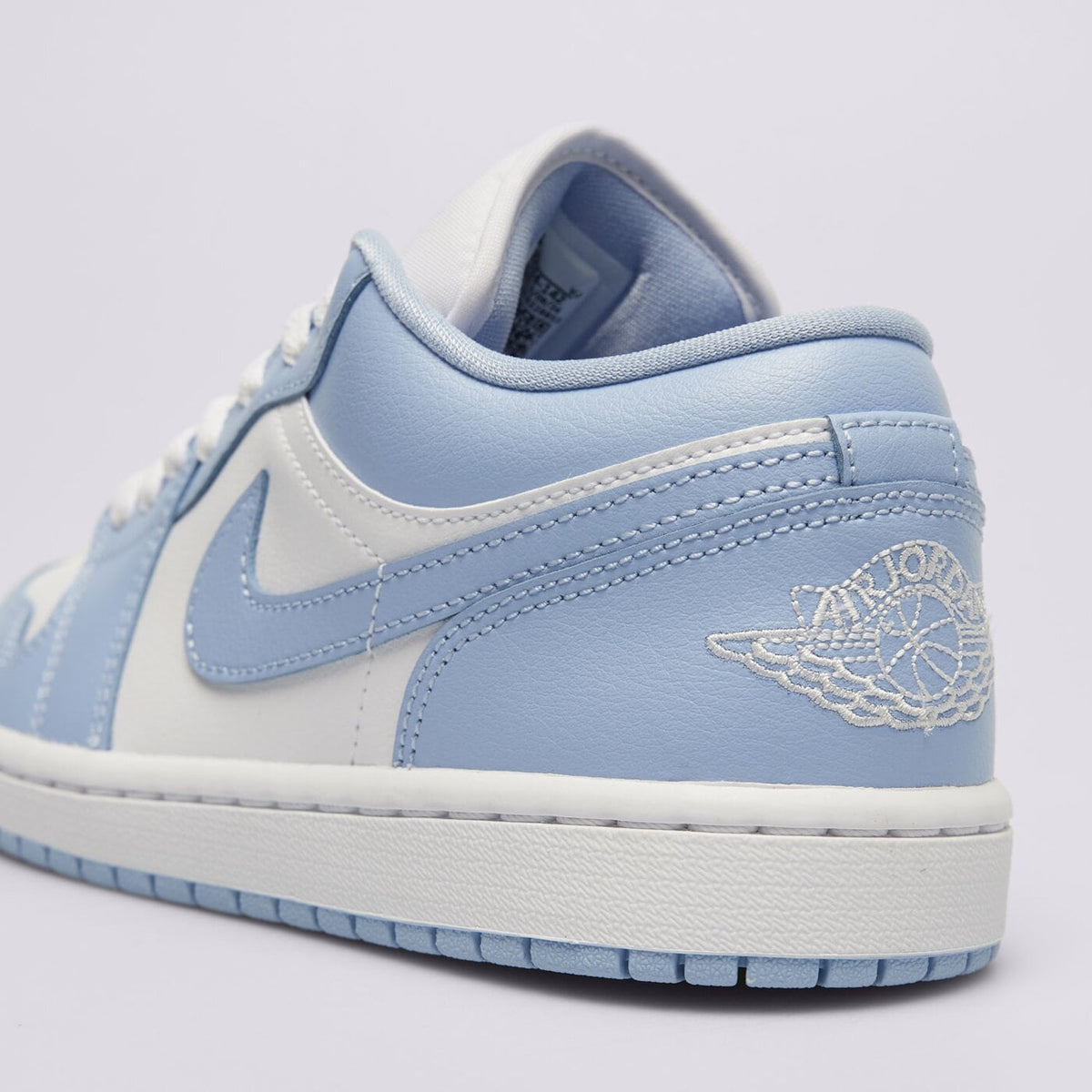 AJ 1 Low Women's - White DC0774-142
