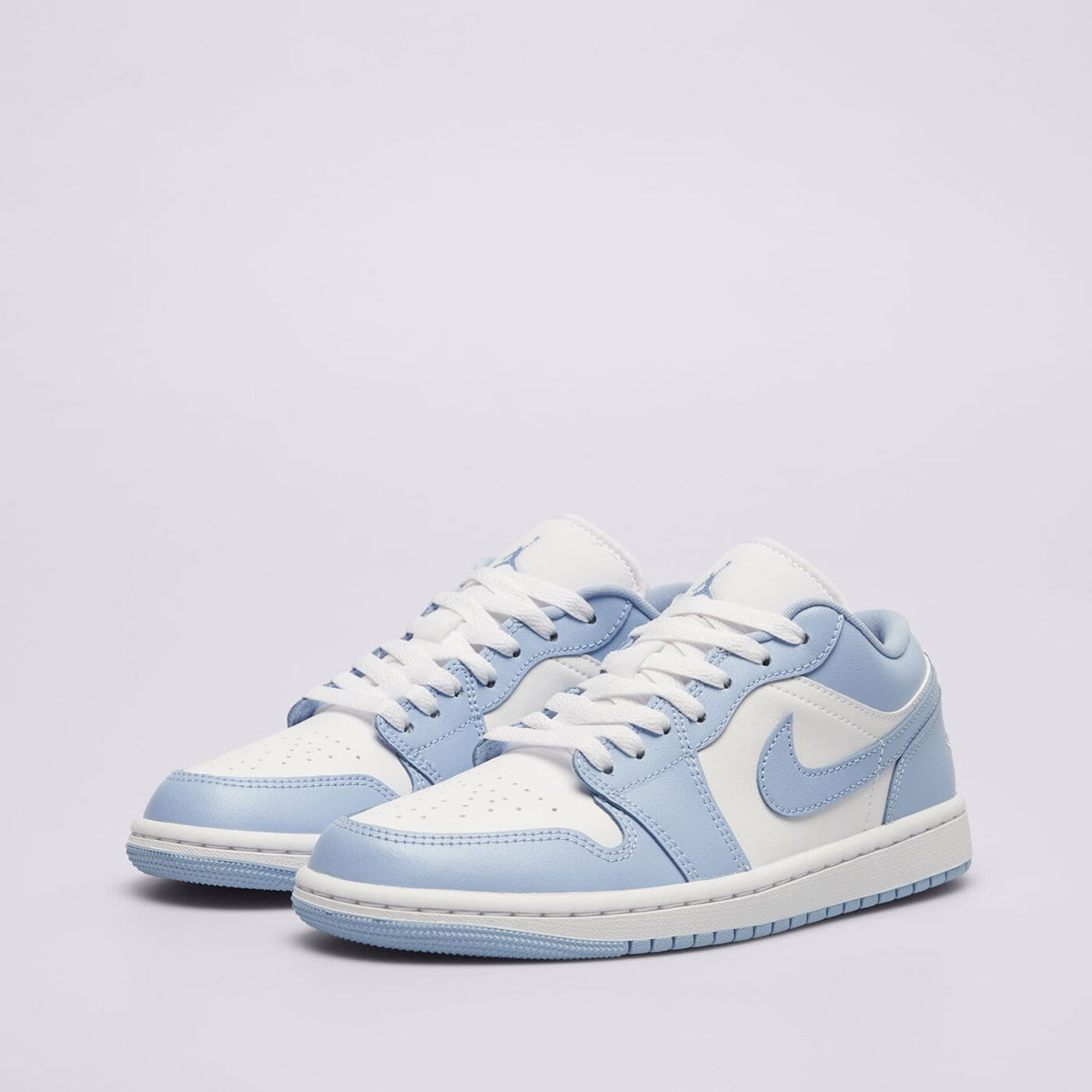 AJ 1 Low Women's - White DC0774-142