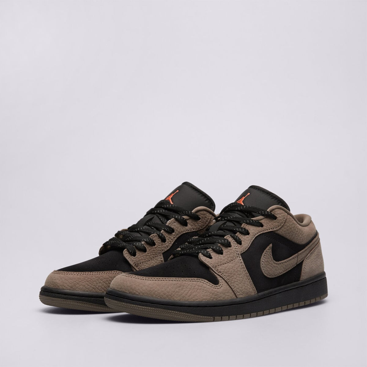 AJ 1 Low SE - Brown IB7109-005