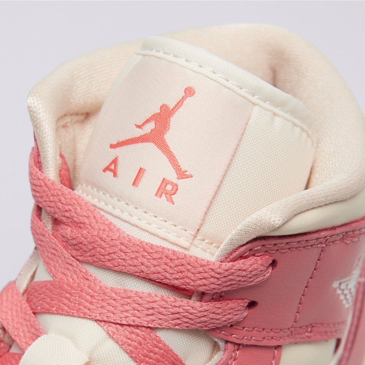 AJ 1 Mid Women's - Pink BQ6472-109