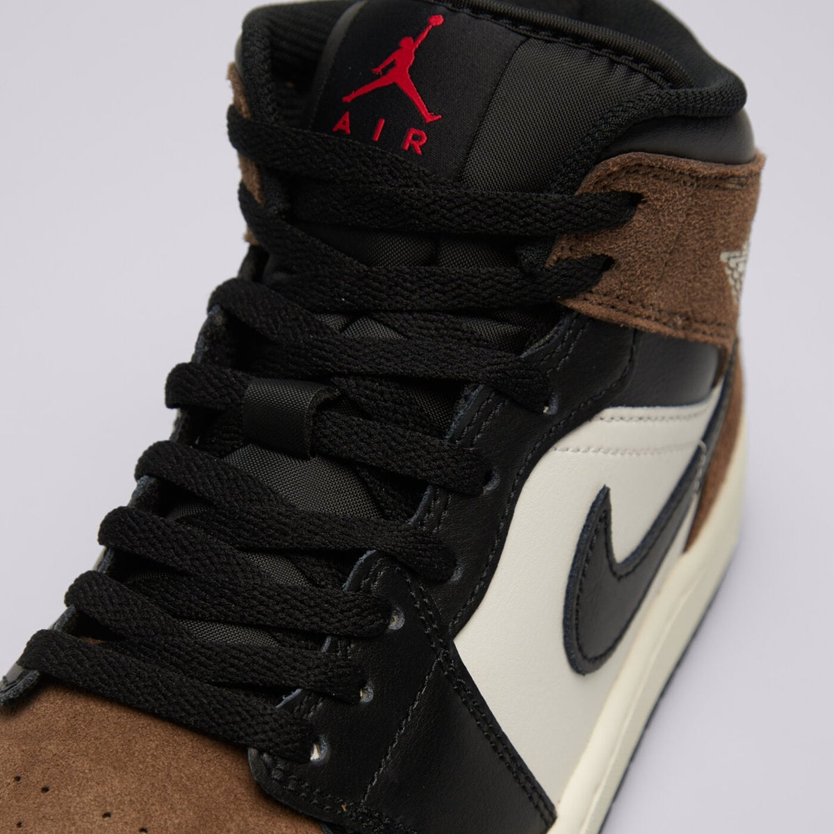 AJ 1 Mid - Brown DQ8426-007