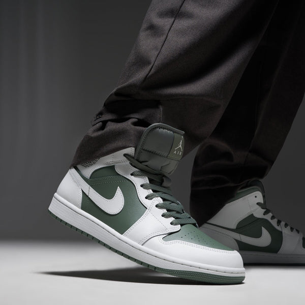 AJ 1 Mid - Green DQ8426-107