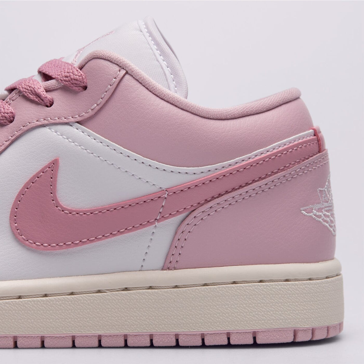 AJ 1 Low Women's - White DC0774-607