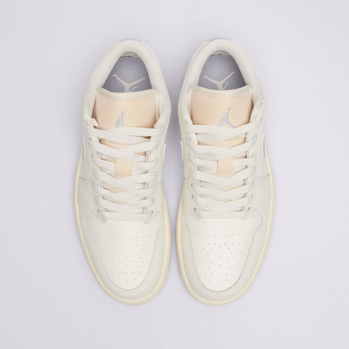 AJ 1 Low Women's - Tan DC0774-106
