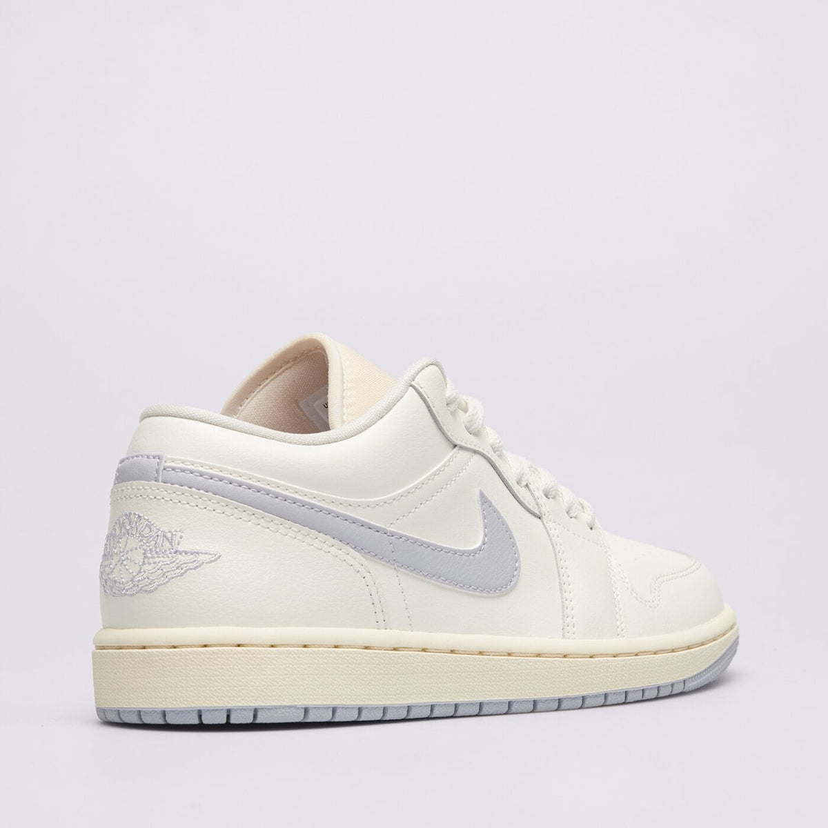 AJ 1 Low Women's - Tan DC0774-106