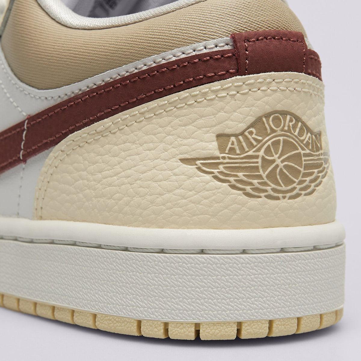 AJ 1 Low Women's - Tan HV6530-100