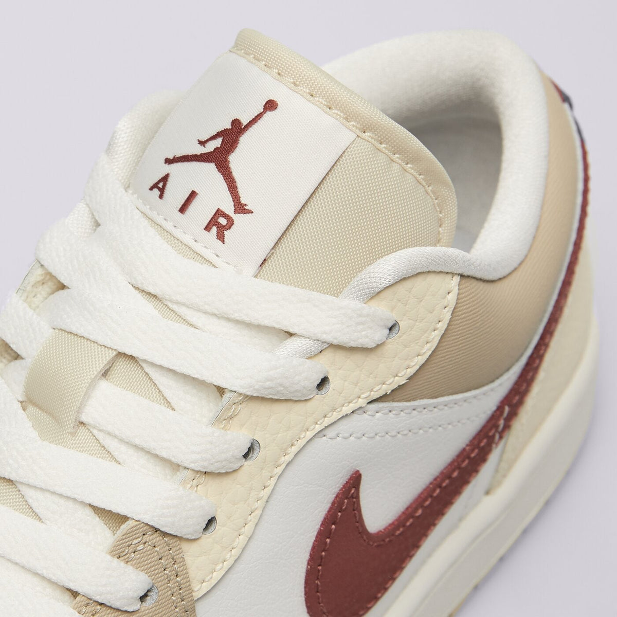 AJ 1 Low Women's - Tan HV6530-100