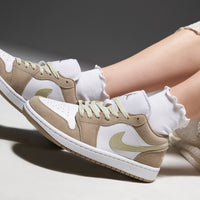AJ 1 Low Women's - White DC0774-204