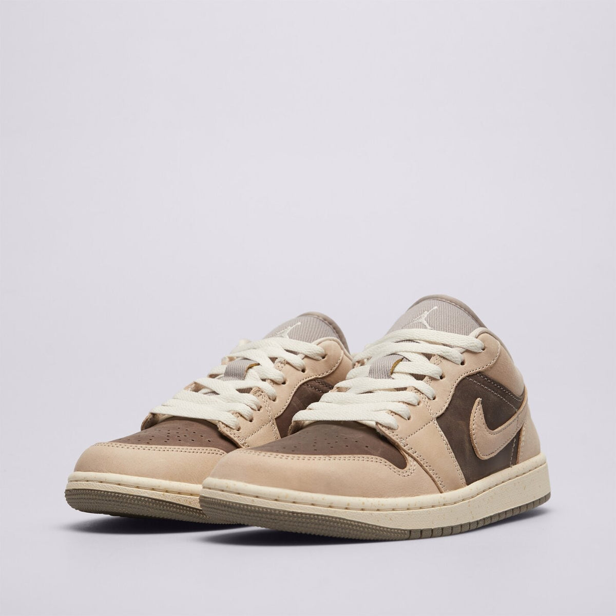 AJ 1 Low SE Women's - Brown