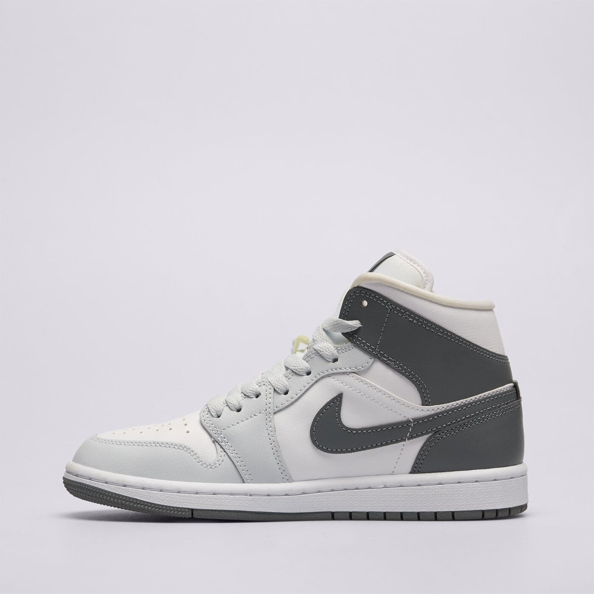 AJ 1 Mid Women's - White BQ6472-113