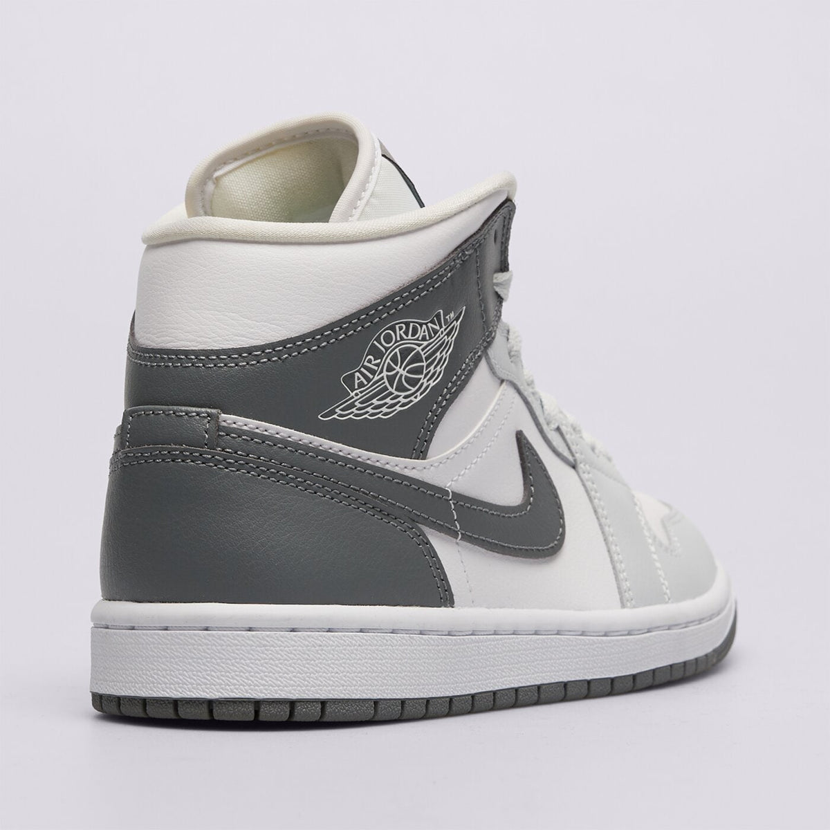AJ 1 Mid Women's - White BQ6472-113