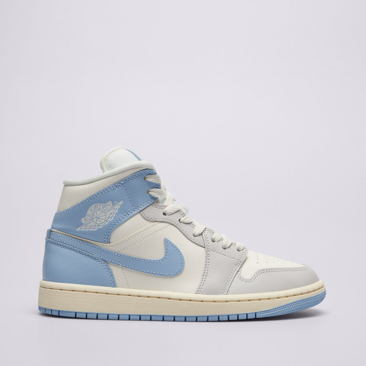 AJ 1 Mid Women's - Tan BQ6472-402