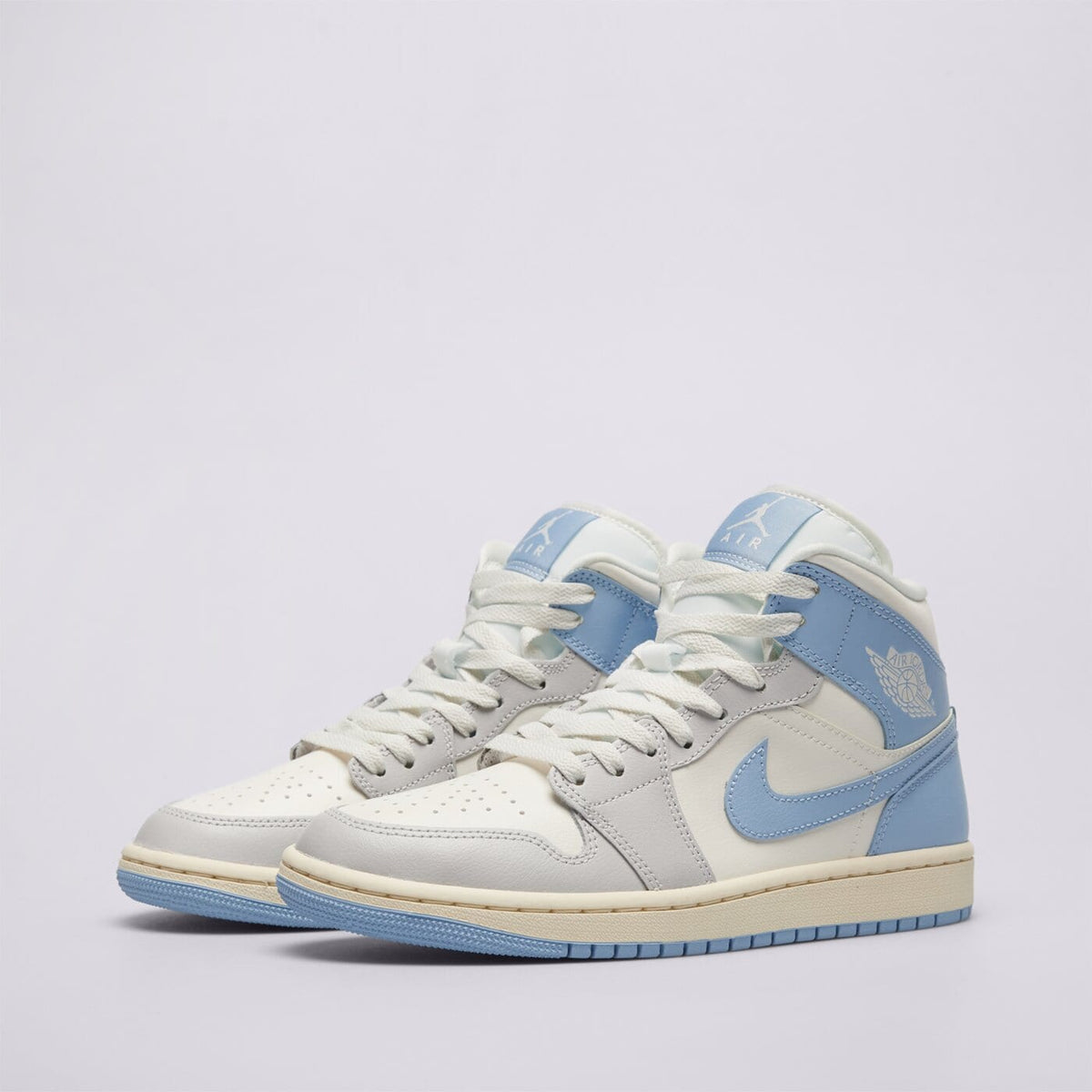 AJ 1 Mid Women's - Tan BQ6472-402